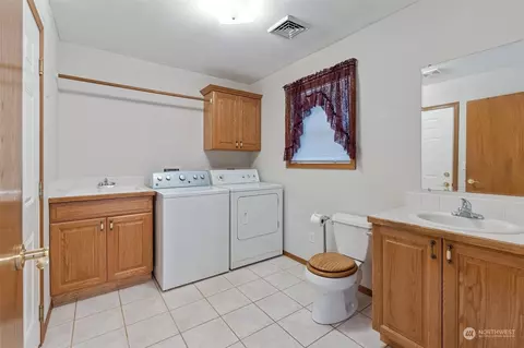 Other - 901 E St, Vader, WA 98593 photo 6 of 10