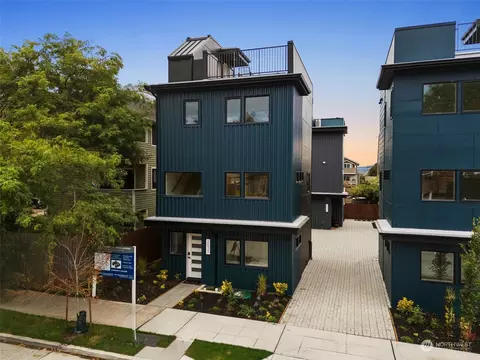 2639 58th Ave SW, Seattle, WA 98116