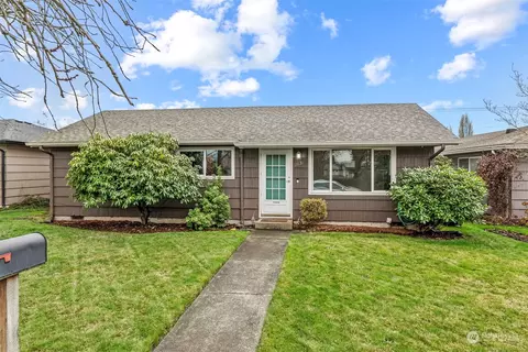2831 Douglas St, Longview, WA 98632