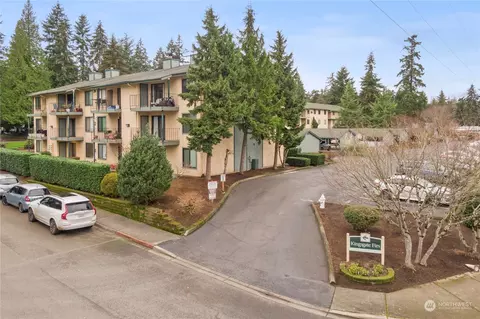 14303 124th St NE #B14, Kirkland, WA 98034