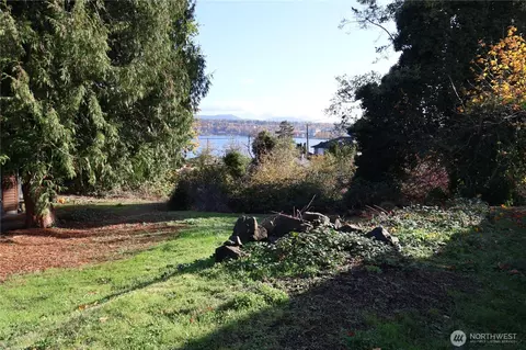 11000 Lotus Pl S, Seattle, WA 98178