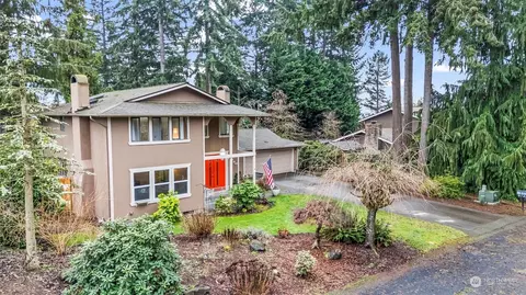 8730 51st St W, University Place, WA 98467