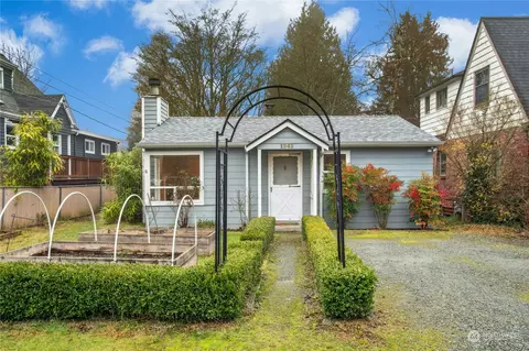 1242 NE 100th St, Seattle, WA 98125