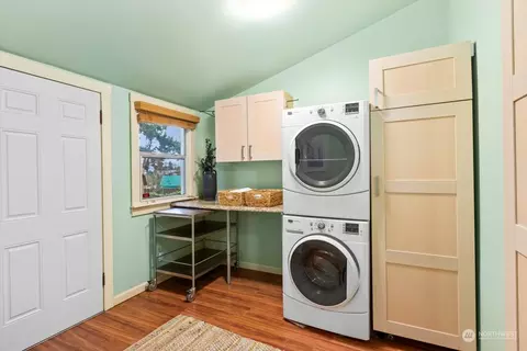 Other - 1417 Ttereve Dr, Everett, WA 98203 photo 2 of 4