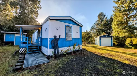 1902 322nd Pl, Ocean Park, WA 98640