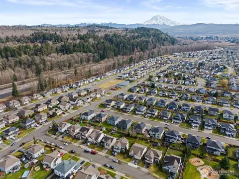 View/Area - 218 Burr St NE, Orting, WA 98360 photo 2 of 2