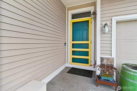 Entry Way - 218 Burr St NE, Orting, WA 98360 photo 1 of 1