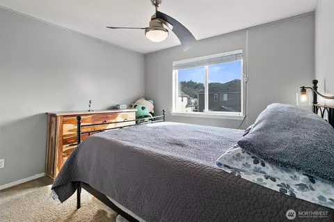 Bedroom - 218 Burr St NE, Orting, WA 98360 photo 2 of 7