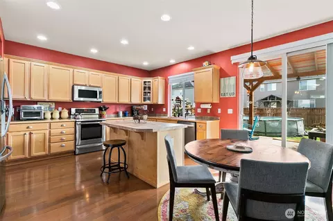 Kitchen - 218 Burr St NE, Orting, WA 98360 photo 7 of 7