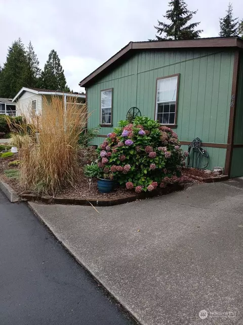 8430 15th Pl SE #44, Lake Stevens, WA 98258