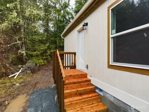 881 Ruby Valley Ct, Maple Falls, WA 98266 photo 18