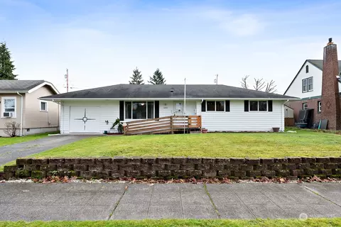 2325 Mcdougall Ave, Everett, WA 98201