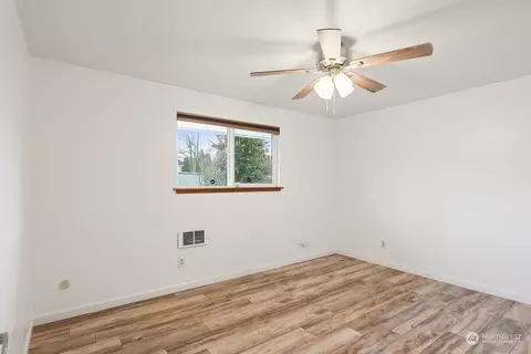 2325 Mcdougall Ave, Everett, WA 98201 photo 16