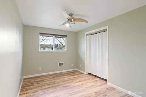 2325 Mcdougall Ave, Everett, WA 98201 photo 17