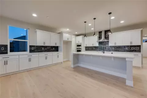 Kitchen - 20239 125th Ave NE #SM2-11, Bothell, WA 98011 photo 2 of 5