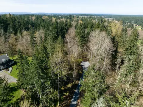 1416 290th St E, Roy, WA 98580