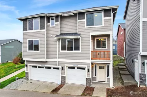 2405 Zeeden Way, Bremerton, WA 98310