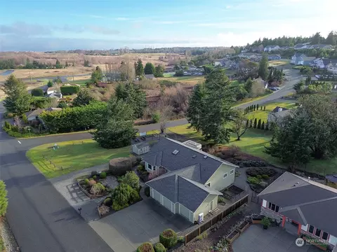 201 Brigadoon Blvd, Sequim, WA 98382 photo 2