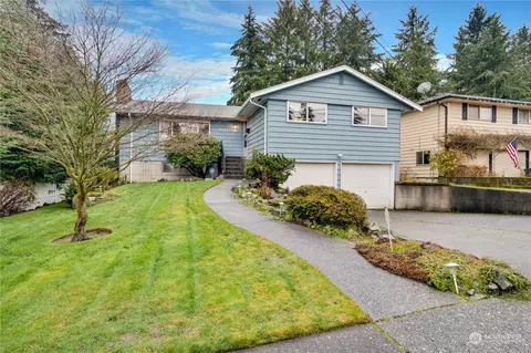 2211 N Whitman St, Tacoma, WA 98406