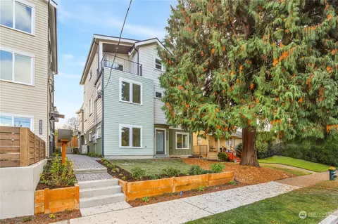 8330 26th Ave NW, Seattle, WA 98117