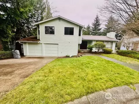 16015 NE 99th St, Redmond, WA 98052
