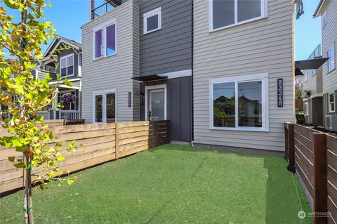 8334 26th Ave NW #B, Seattle, WA 98117