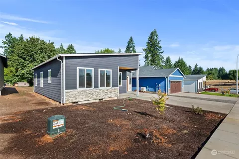 Exterior - 2109 Hawks View Ln, Winlock, WA 98596 photo 5 of 5