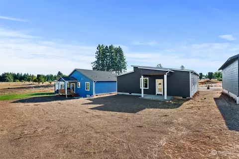 Exterior - 2109 Hawks View Ln, Winlock, WA 98596 photo 3 of 5