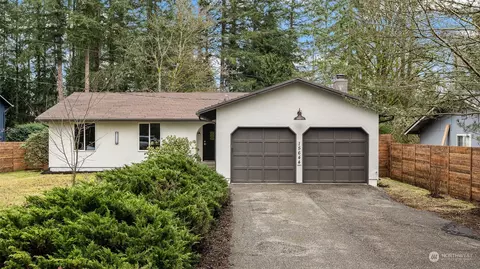 15644 185th Ave NE, Woodinville, WA 98072