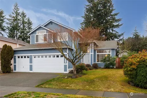8915 181st St E, Puyallup, WA 98375