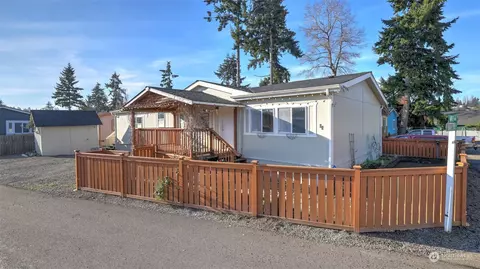 3001 S 288th St #95, Federal Way, WA 98003