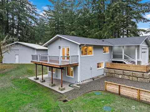 570 SW Miller Rd, Port Orchard, WA 98367