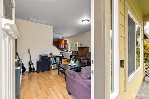 Entry Way - 10407 Holly Dr, Everett, WA 98204 photo 1 of 1