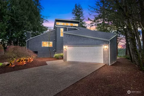 13207 SE 342nd St, Auburn, WA 98092