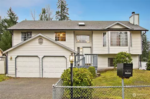 17007 SE 251st Pl, Covington, WA 98042