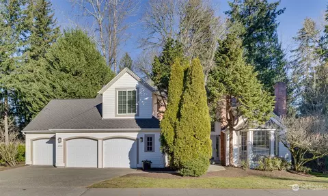 23318 SE 31st St, Sammamish, WA 98075