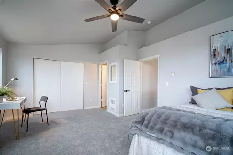 Bedroom - 511 Pilchuck Path, Everett, WA 98201 photo 2 of 4