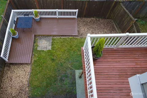 Exterior - 511 Pilchuck Path, Everett, WA 98201 photo 5 of 6