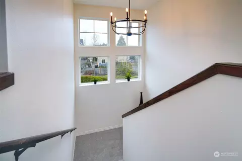 Entry Way - 511 Pilchuck Path, Everett, WA 98201 photo 2 of 2