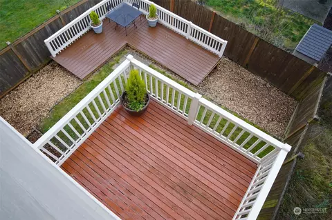 Exterior - 511 Pilchuck Path, Everett, WA 98201 photo 4 of 6