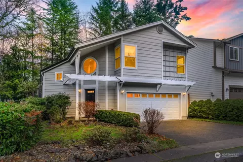 6223 85th Ave W, University Place, WA 98467