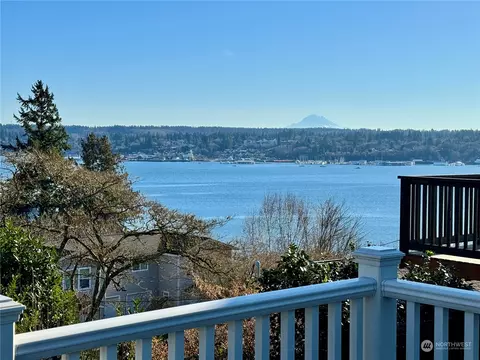 812 S Marion Ave, Bremerton, WA 98312