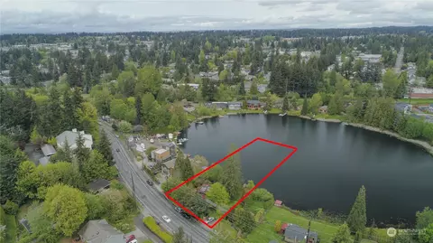5621 212th St SW, Lynnwood, WA 98036