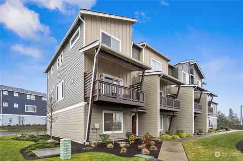 17541 110th Ave E #I, Puyallup, WA 98374