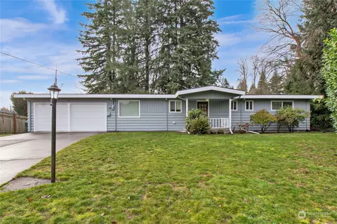 1011 Lake Terrace Dr SW, Tumwater, WA 98512