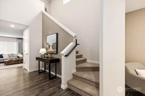 Entry Way - 9544 7th Ave SE, Everett, WA 98208 photo 1 of 2
