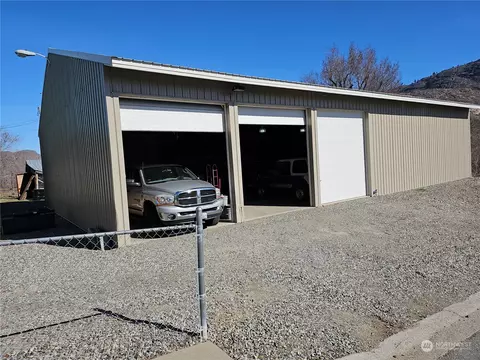 106 3rd St, Riverside, WA 98849 photo 3