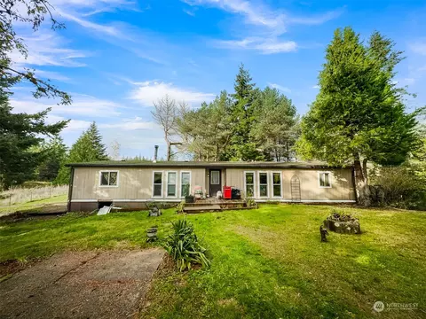 2059 E Smith Rd, Bellingham, WA 98226