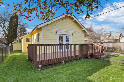 1462 S Oakes St, Tacoma, WA 98405