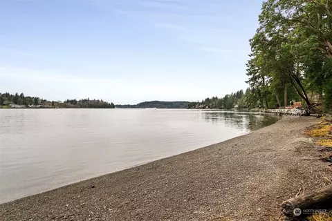 71 E Orchard Ln, Shelton, WA 98584